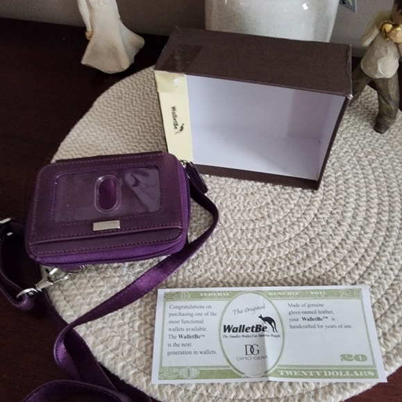 NEW ~ Walletbe® Strapped Wallet/Organizer - Picture 5 of 5